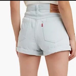 Levi A-Line Light Wash Mom Shorts - Size 29